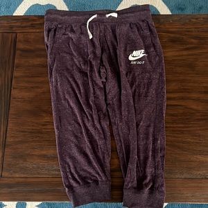 Nike capris